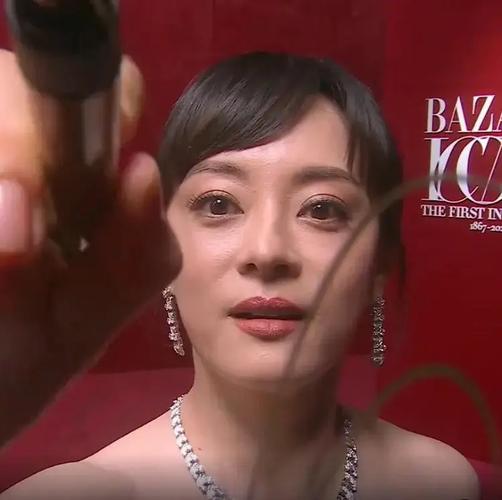 新澳2025今晚特馬開(kāi)獎(jiǎng),典解版新正實(shí)-新版和孫儷唇下痣沒(méi)了與孫儷嘴唇的痣