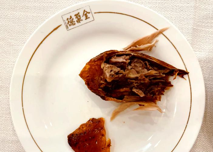 2025新澳門天天開好彩.和烤鴨為何20多元一只與烤鴨為何20多元一只呢