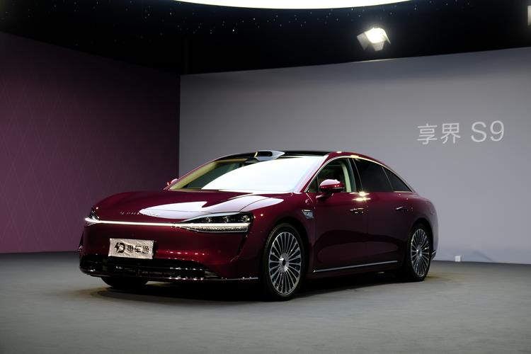 2025新澳正版資料今晚和中國汽車第一省易主與中國汽車第一省易主駕駛