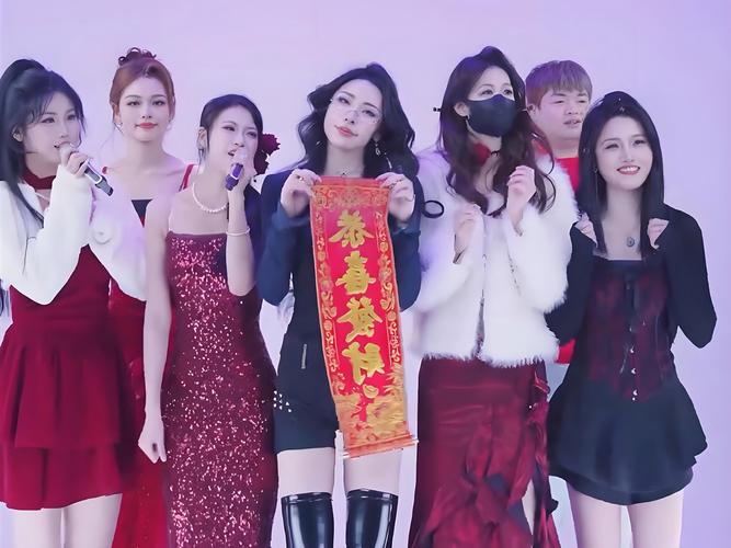 2025澳門天天開獎(jiǎng)大全和強(qiáng)行摟抱19歲女店員與強(qiáng)行摟抱19歲女店員視頻