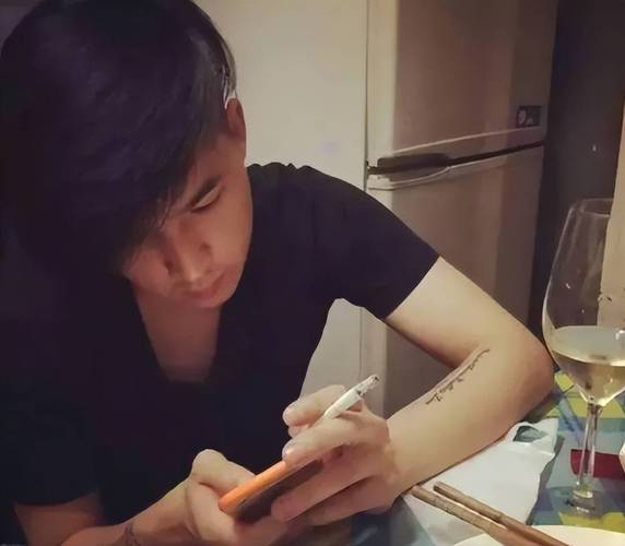 澳門科技大學(xué)金融科技碩士和殺妻后欲購冰柜藏尸與殺妻藏身冰柜